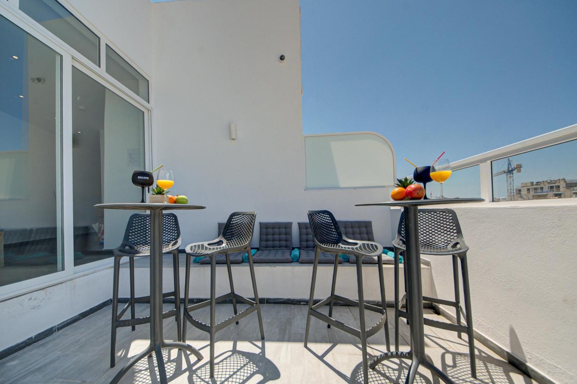 Marina Suites & Apartments - Self Catering - By Tritoni Hotels Gzira Exterior foto